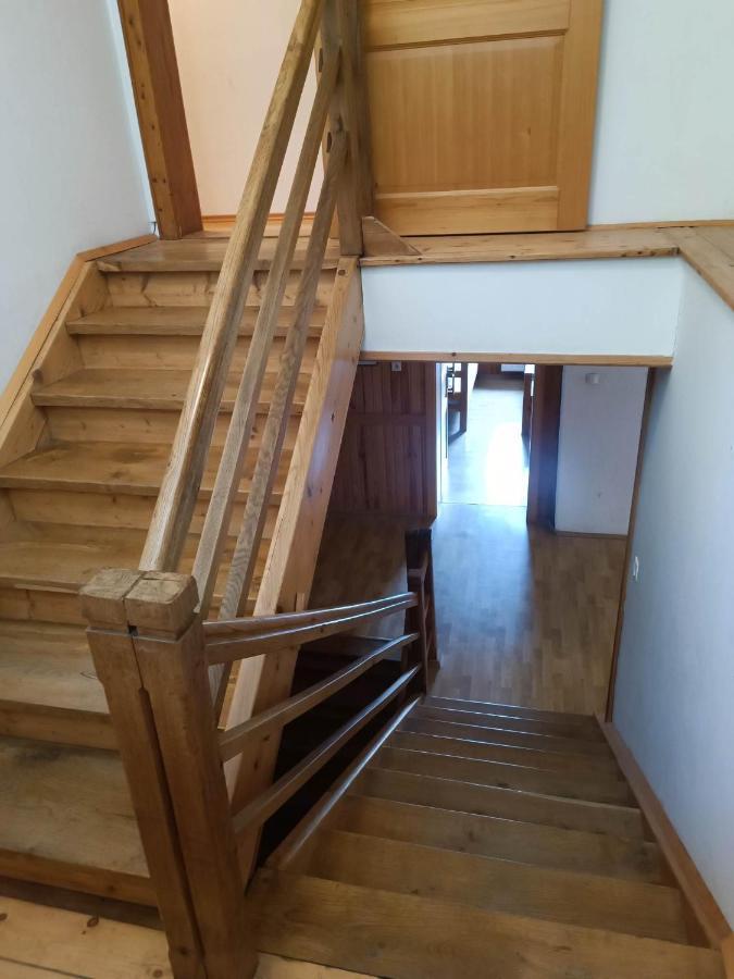 Valvasorjev Dom Pod Stolom Hostel Zirovnica Εξωτερικό φωτογραφία