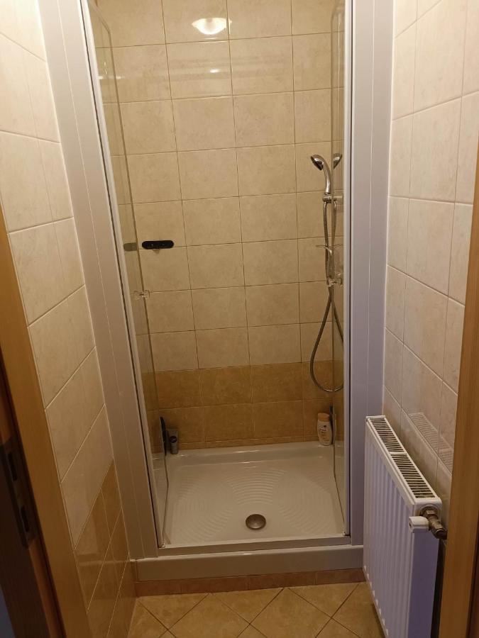 Valvasorjev Dom Pod Stolom Hostel Zirovnica Εξωτερικό φωτογραφία